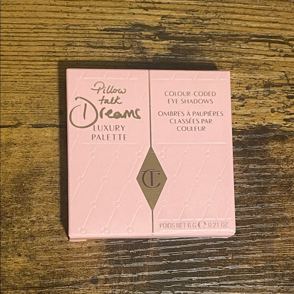 Charlotte Tilbury Pillow Talk Dreams Luxury Eye Shadow Palette - Picture 2 of 4
